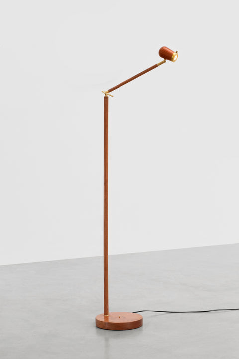 Luminária de Piso Ostra em madeira - Pronta entrega